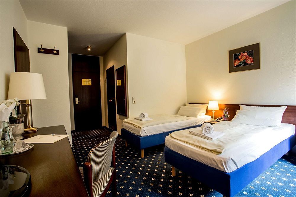 Parkhotel Papenburg By Hackmann Exterior photo